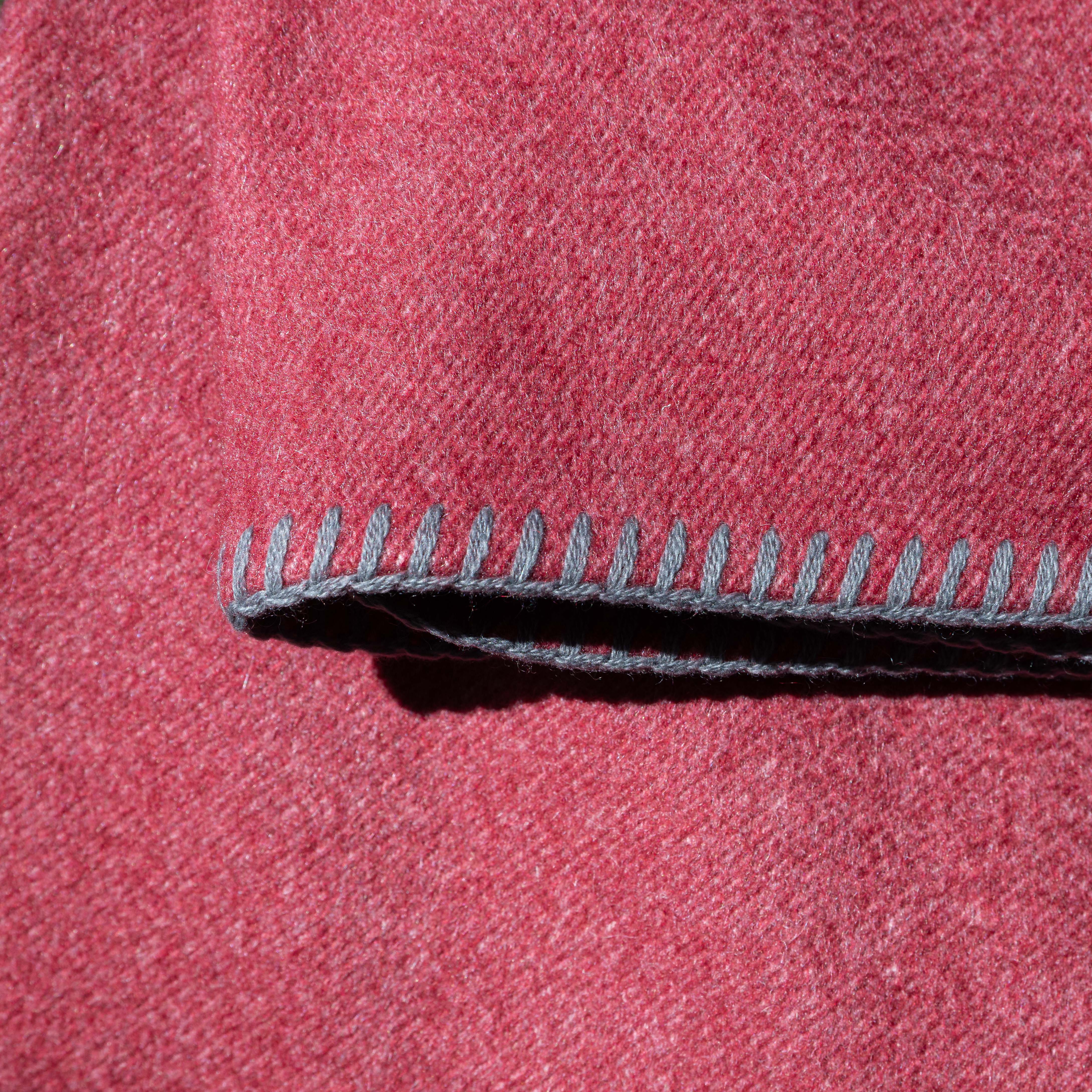 Biella Blanket Stitch Cashmere Throw