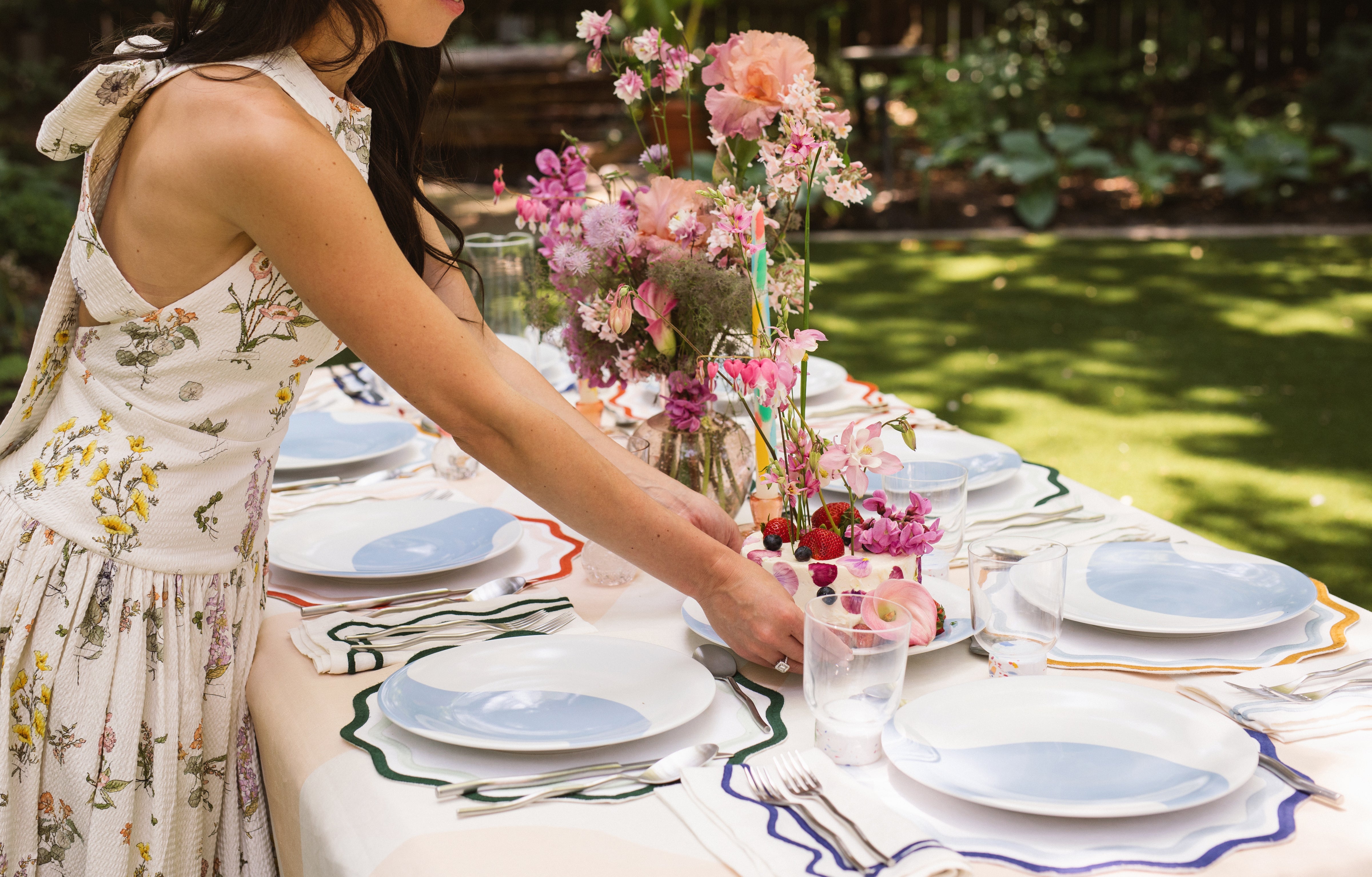 Colorblock Embroidered Linen Placemats (Set of 4)